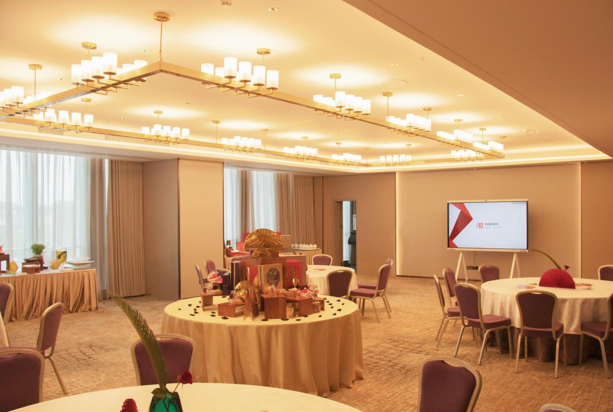 Guangzhou Pazhou Ln Dongfang Hotel Exterior foto
